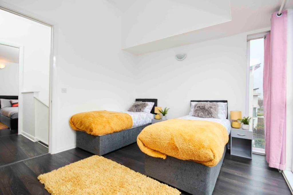Dellehomes- Free Parking, Wfh, Family-Friendly Manchester Zewnętrze zdjęcie