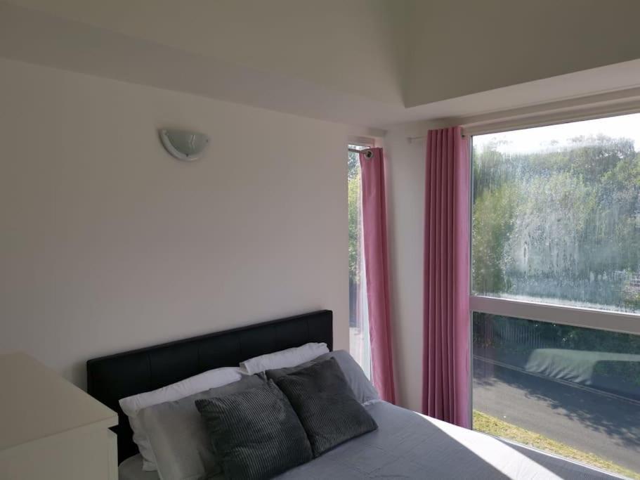 Dellehomes- Free Parking, Wfh, Family-Friendly Manchester Zewnętrze zdjęcie