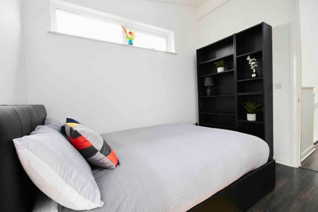 Dellehomes- Free Parking, Wfh, Family-Friendly Manchester Zewnętrze zdjęcie