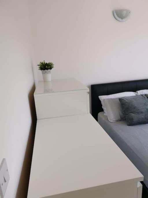 Dellehomes- Free Parking, Wfh, Family-Friendly Manchester Zewnętrze zdjęcie