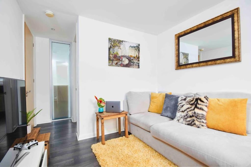 Dellehomes- Free Parking, Wfh, Family-Friendly Manchester Zewnętrze zdjęcie